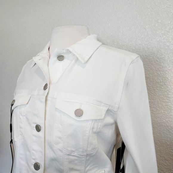 Women's White Denim Jacket - Picture 7 of 14